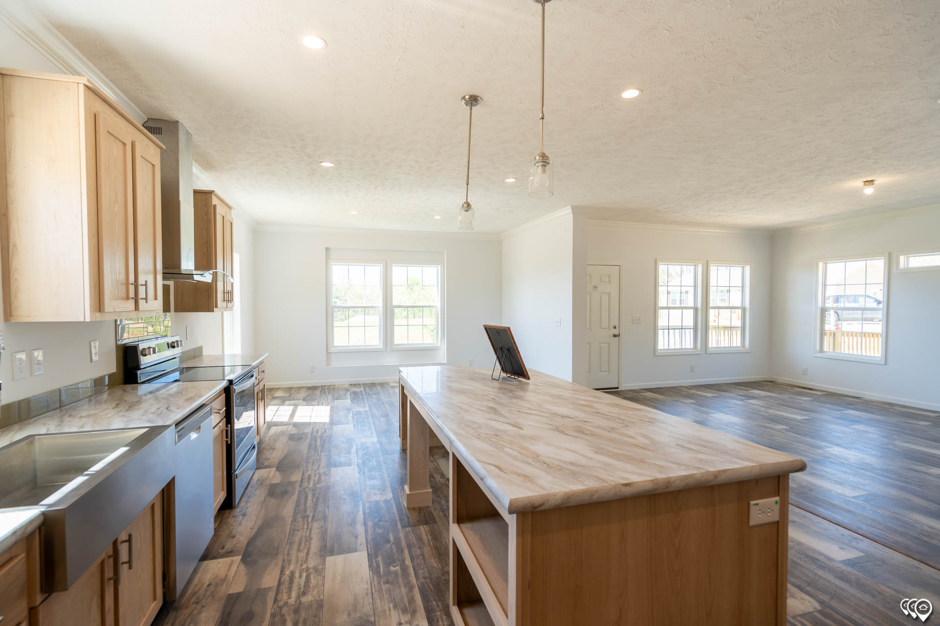 Dutch Elite 325803 Alder For Sale at Eagle Park Homes